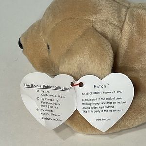Rare retired beanie baby “fetch”